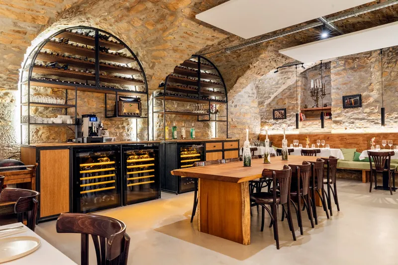 Sol de l’espace cave — Sol de l'espace cave du restaurant Gaheca à Lyon